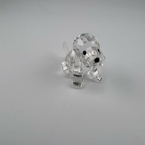 Swarovski crystal beagle sitting